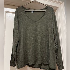 Size L Hunter Green Old Navy top